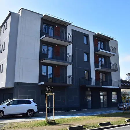 Borowska 268 Z Balkonem I Parkingiem * Βρότσλαβ